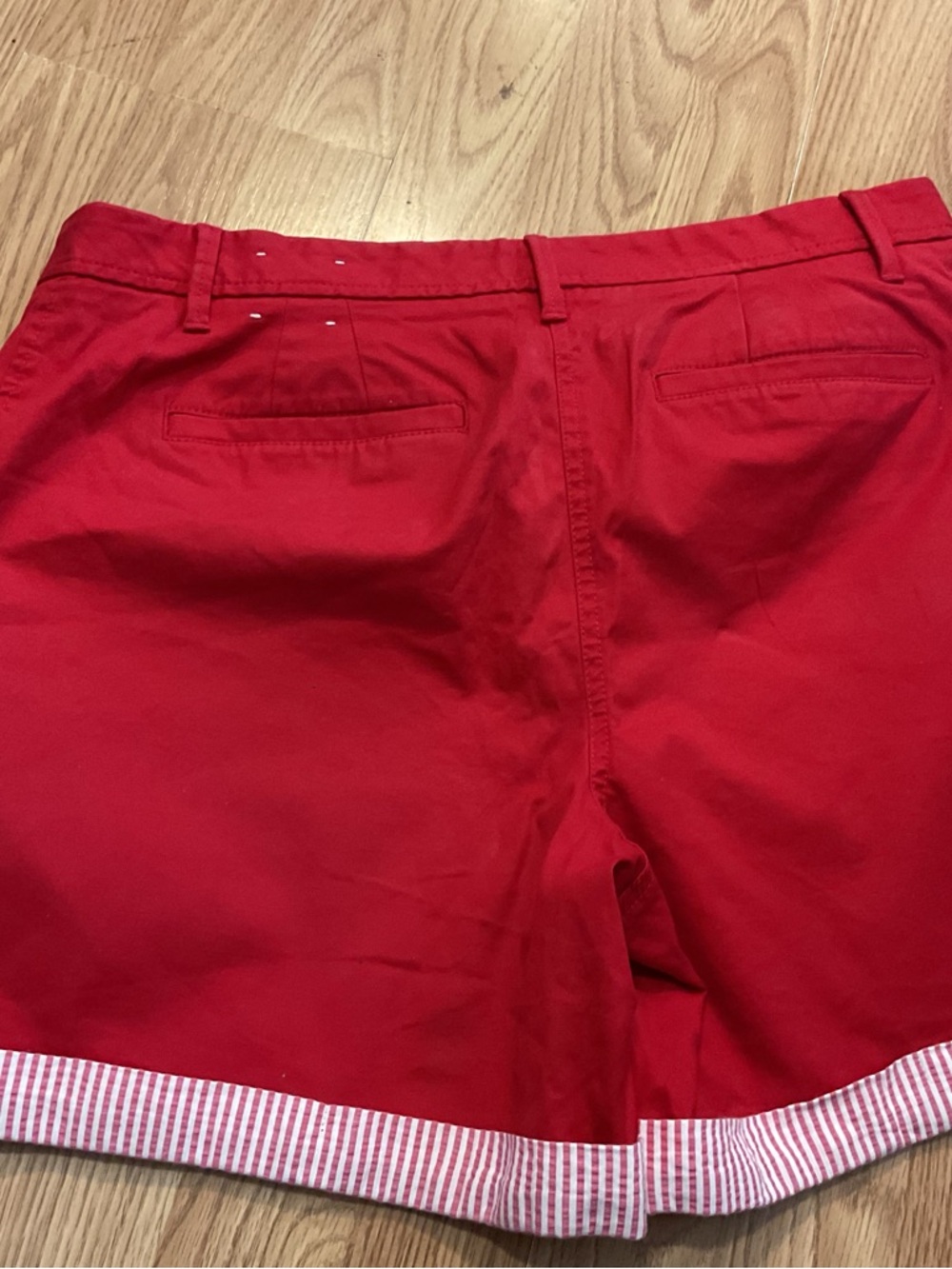 Talbots Red Cotton Chino Shorts with Striped Cuff Sz.12P 36x6 - Picture 2 of 6
